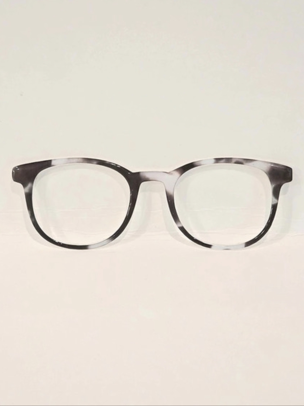 Pair Compatible "Reese" Black And White Tort Topper